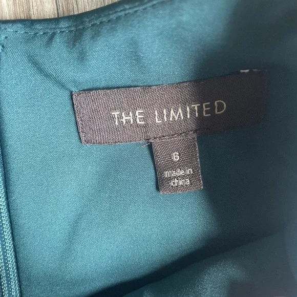 The Limited Women's‎ Green Satin Sleeveless Halter Neck Cocktail Dress Size 6 - Picture 2 of 5